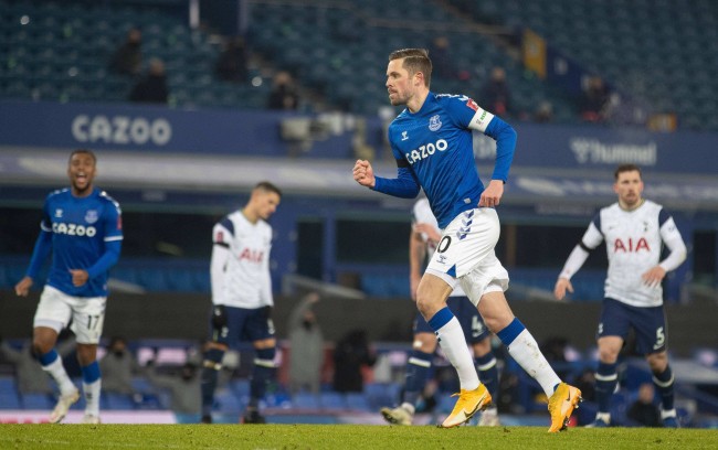 自己精准的 自己精准的